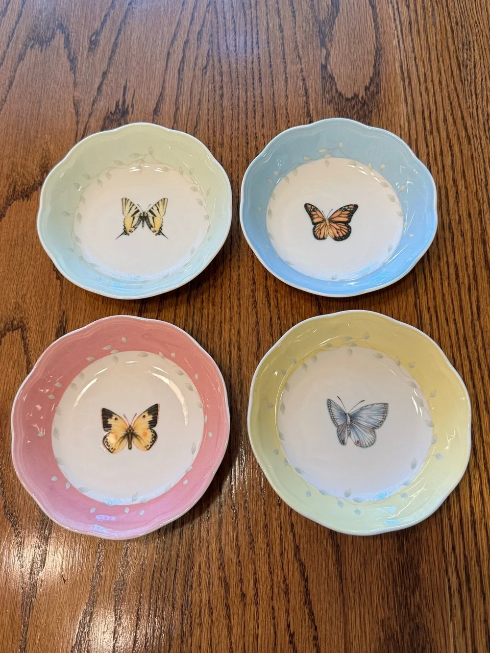 Lenox Butterfly Meadow Fruit Bowls GUC